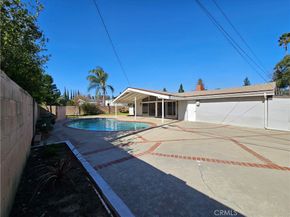 17530 Tuba Street, Northridge CA 91325