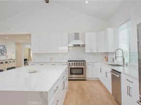 5907 Encino Avenue, Encino CA 91316