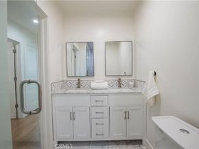 5907 Encino Avenue, Encino CA 91316