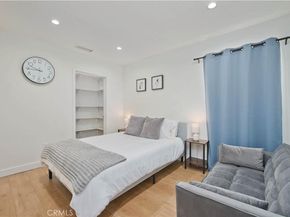 5907 Encino Avenue, Encino CA 91316