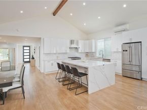 5907 Encino Avenue, Encino CA 91316