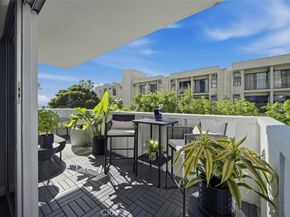 7135 Hollywood Boulevard 405, Los Angeles CA 90046