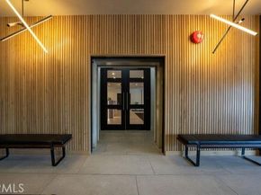 7135 Hollywood Boulevard 405, Los Angeles CA 90046