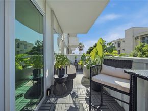 7135 Hollywood Boulevard 405, Los Angeles CA 90046