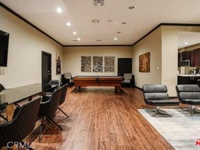 7135 Hollywood Boulevard 405, Los Angeles CA 90046