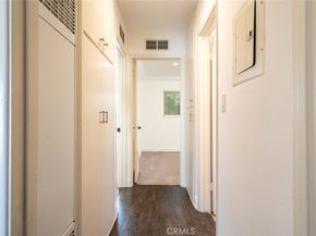6041 Fountain Park Street 9, Woodland Hills CA 91367
