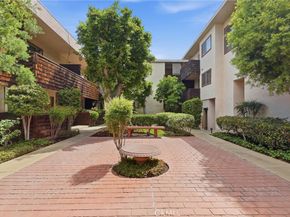 5414 Newcastle Avenue 50, Encino CA 91316