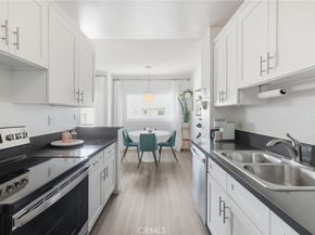 5414 Newcastle Avenue 50, Encino CA 91316