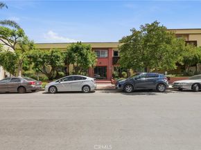 5414 Newcastle Avenue 50, Encino CA 91316