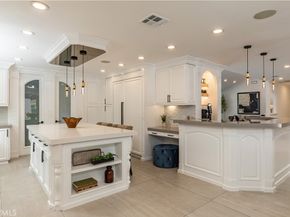 5242 Topeka Drive, Tarzana CA 91356