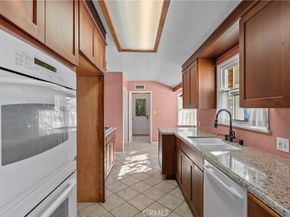 9458 Ruffner, Northridge CA 91343