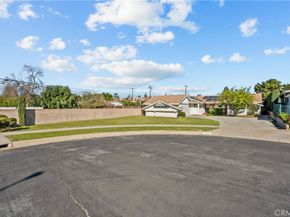 9458 Ruffner, Northridge CA 91343