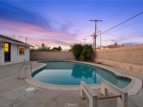 9458 Ruffner, Northridge CA 91343