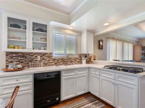 7712 Alcove Avenue, North Hollywood CA 91605