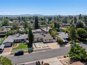 22928 Leadwell Street, West Hills CA 91307