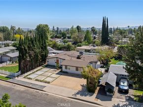 22928 Leadwell Street, West Hills CA 91307