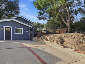 23956 Los Rosas Street, West Hills CA 91304