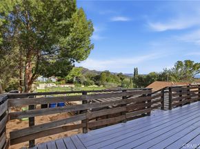 23956 Los Rosas Street, West Hills CA 91304