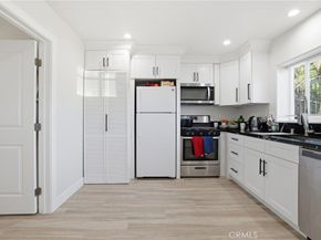 23956 Los Rosas Street, West Hills CA 91304