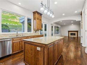 25301 Prado De Los Arboles, Calabasas CA 91302