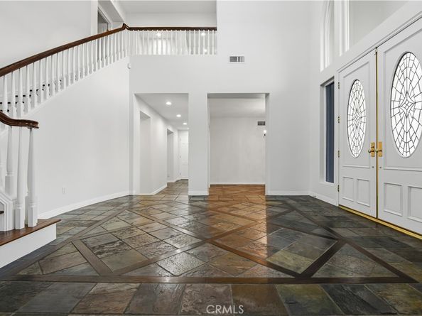 25301 Prado De Los Arboles, Calabasas CA 91302