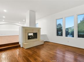 25301 Prado De Los Arboles, Calabasas CA 91302