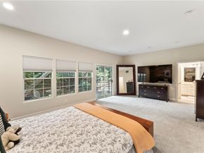 2355 N Beverly Glen Boulevard, Los Angeles CA 90077