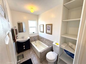 1978 S Holt Avenue, Los Angeles CA 90034