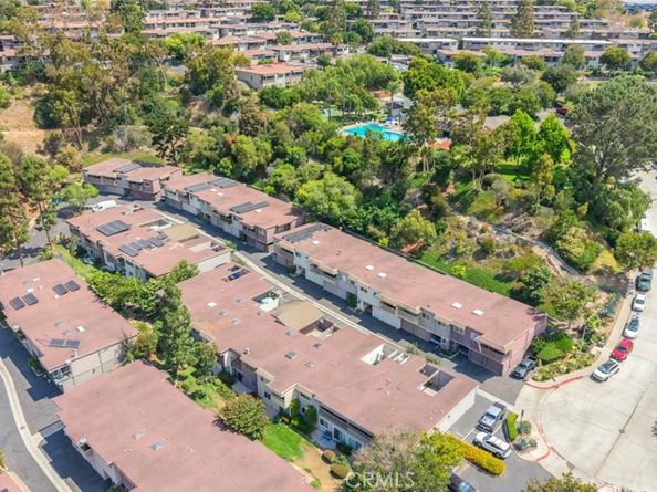 6273 Caminito Juanico, San Diego CA 92111