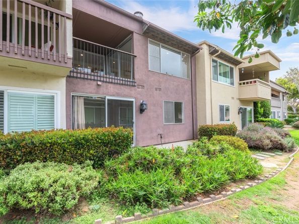6273 Caminito Juanico, San Diego CA 92111