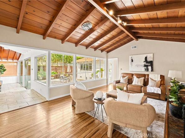 2689 Santa Ana Avenue, Costa Mesa CA 92627