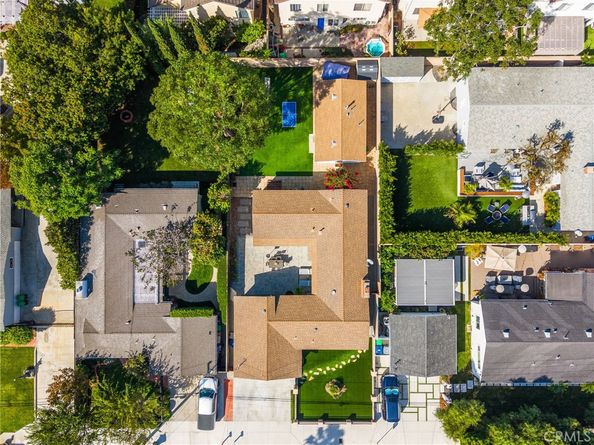 2689 Santa Ana Avenue, Costa Mesa CA 92627