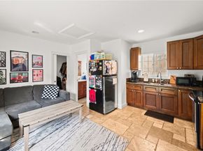 2689 Santa Ana Avenue, Costa Mesa CA 92627