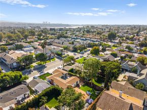 2689 Santa Ana Avenue, Costa Mesa CA 92627