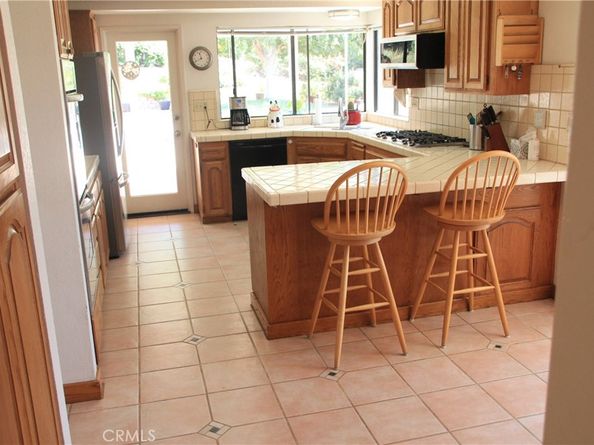 520 Woodland Hills Drive, Escondido CA 92029