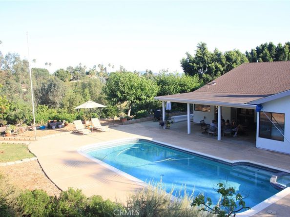 520 Woodland Hills Drive, Escondido CA 92029