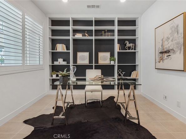 285 Lodestar, Tustin CA 92782