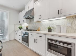 285 Lodestar, Tustin CA 92782
