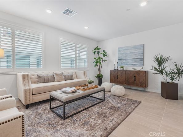 285 Lodestar, Tustin CA 92782
