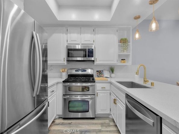 8675 Falmouth Avenue 109, Playa Del Rey CA 90293