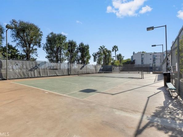 8675 Falmouth Avenue 109, Playa Del Rey CA 90293