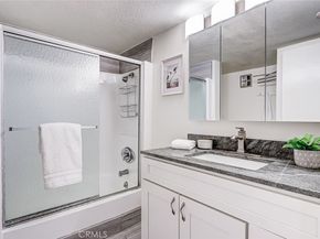 615 Esplanade 206, Redondo Beach CA 90277