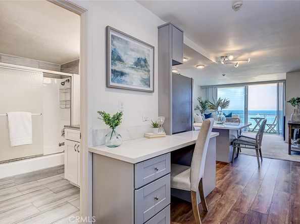 615 Esplanade 206, Redondo Beach CA 90277