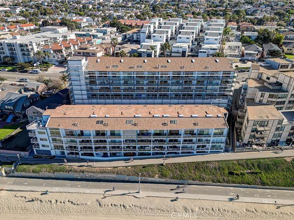 615 Esplanade 206, Redondo Beach CA 90277