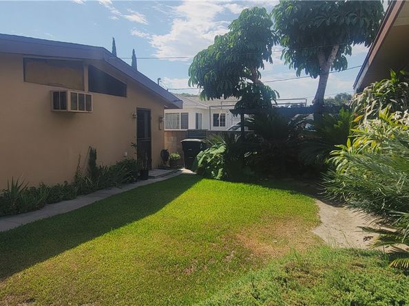 9525 Bowman Avenue, South Gate CA 90280