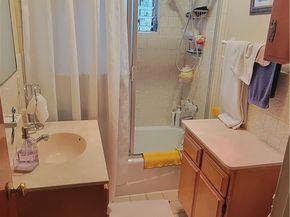 9525 Bowman Avenue, South Gate CA 90280