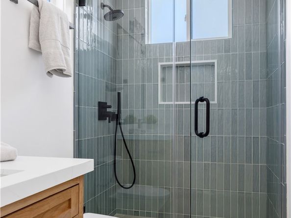 2102 Marshallfield Lane A, Redondo Beach CA 90278