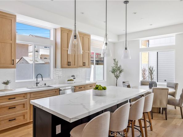 2102 Marshallfield Lane A, Redondo Beach CA 90278