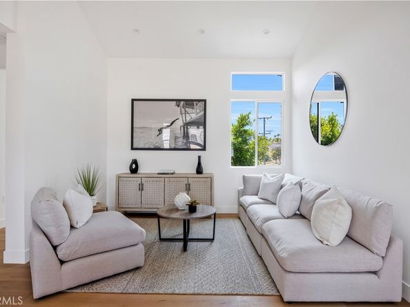 2102 Marshallfield Lane A, Redondo Beach CA 90278
