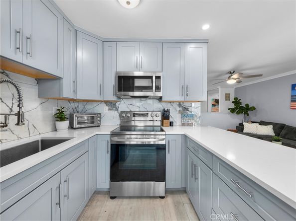 694 The Village, Redondo Beach CA 90277